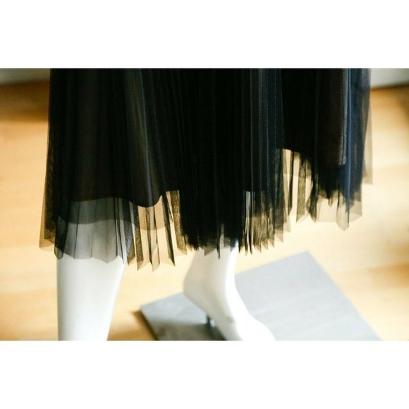 BCBG Max Azria Black Beaded Pleated Midi Cocktail Dress - Picture 8 of 13